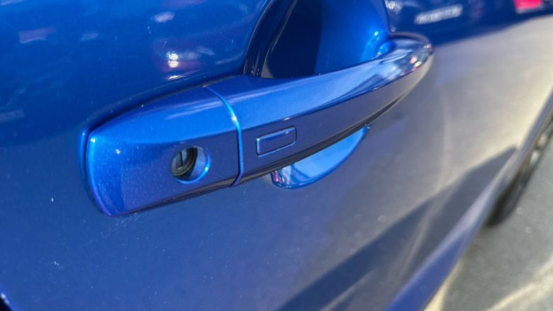 Nissan Qashqai 1.3 DiG-T MH Tekna 5dr Petrol Hatchback